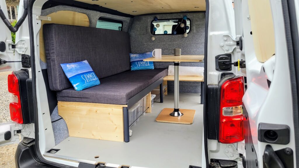 kit amovible pour aménager un fourgon en camping-car